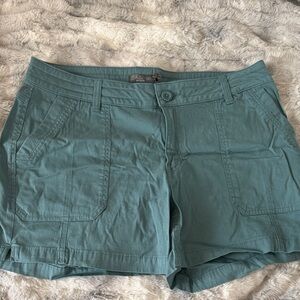 Prana Teal Utility Bermudas - Women's Casual Shorts